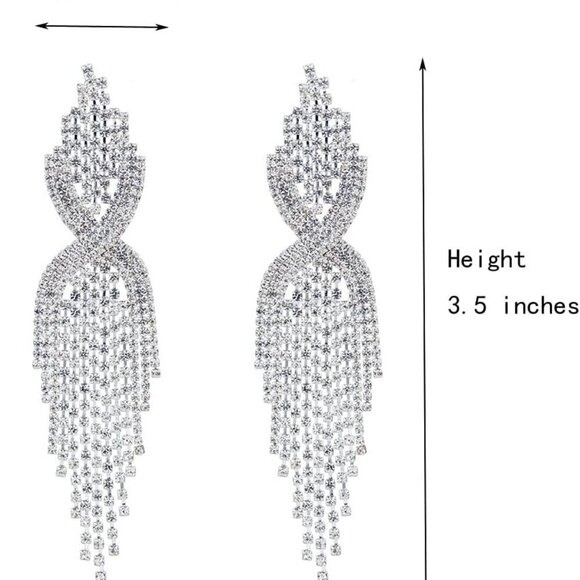 Luxurious Silver-Plated Crystal Drop Earrings – Ideal Gift & Fashion Statement - Picture 4 of 5